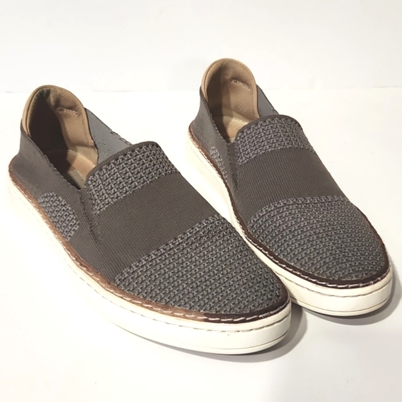 UGG Australia Sammy Slip On Hyper Weave Casual Sneakers Women's Size 7.5 - Picture 1 of 9